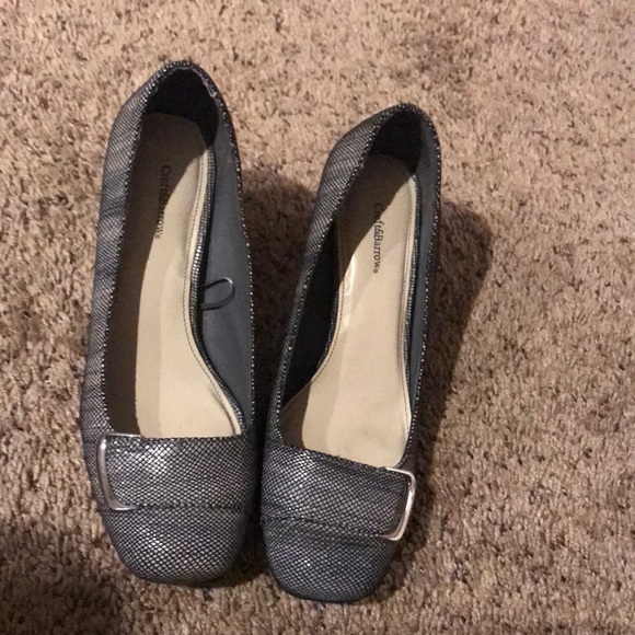 Croft&Barrow Navy & Gray heels. Size 8.5 - Picture 2 of 5